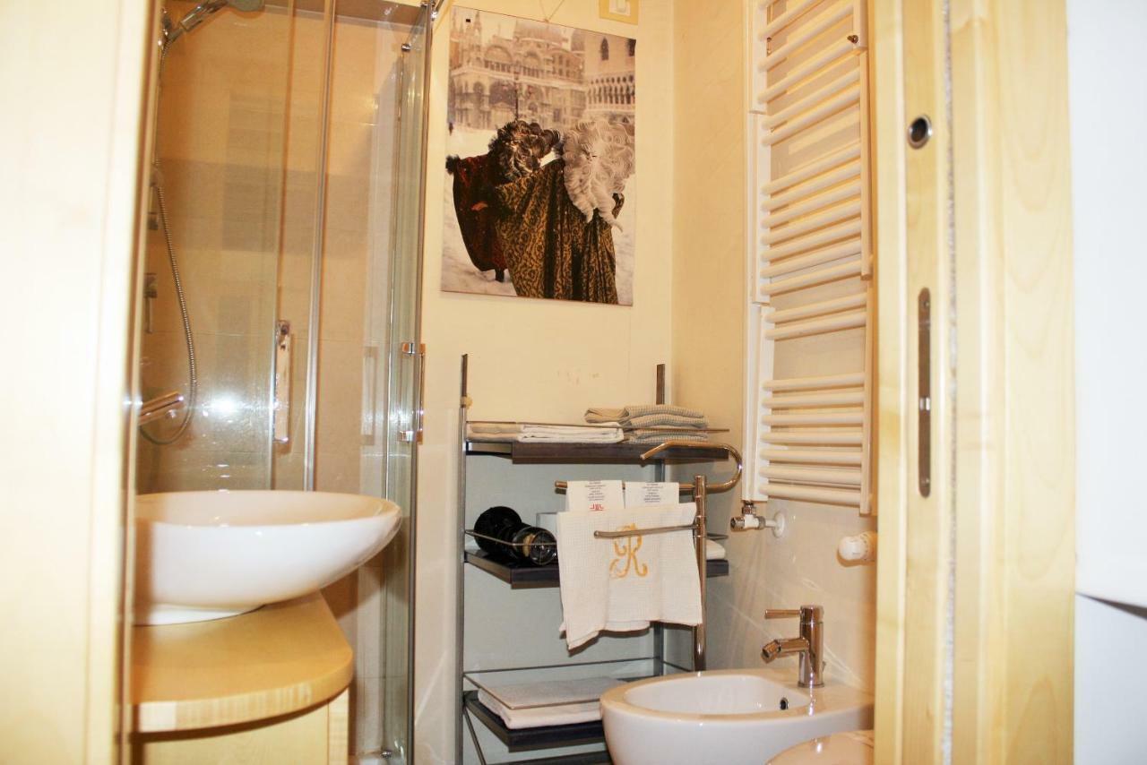 Santacroce Apartament *